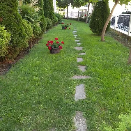 Gracia Apartmán Ravda