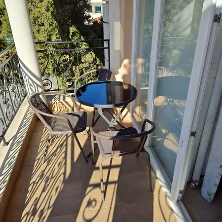 Gracia Apartmán Ravda